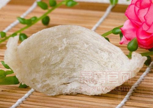 干燕窝的食用方法