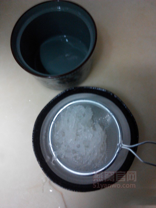冰糖大枣燕窝的家常做法
