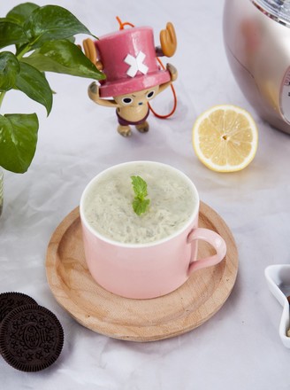 牛油果燕窝奶昔的家常做法 牛油果燕窝奶昔的做法 牛油果燕窝奶昔怎么做