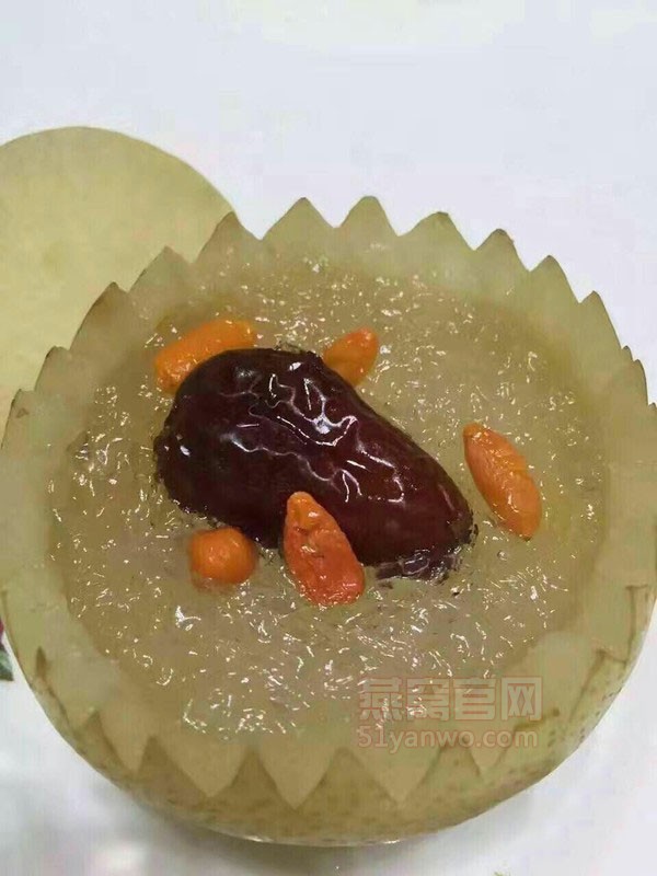 天然雪梨炖燕窝做法