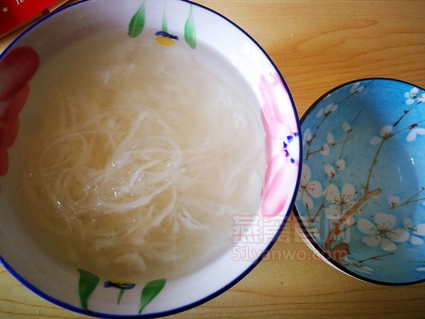 冰糖燕窝的做法