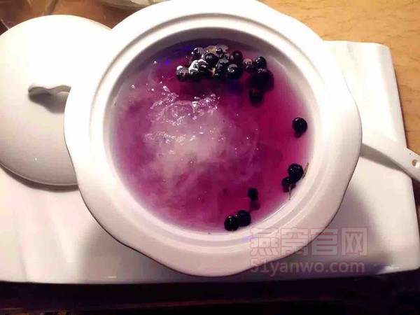 黑枸杞燕窝的家常做法