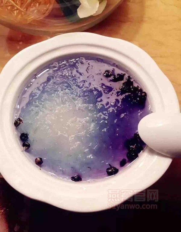黑枸杞燕窝的做法