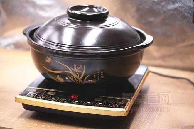 如何做红枣枸杞炖燕窝