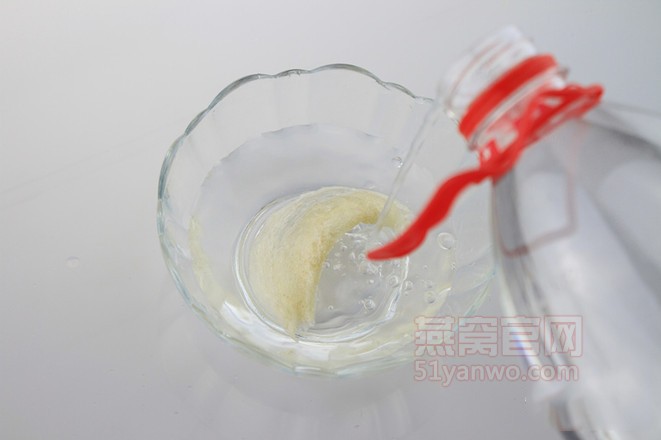 火龙果燕窝的制作方法