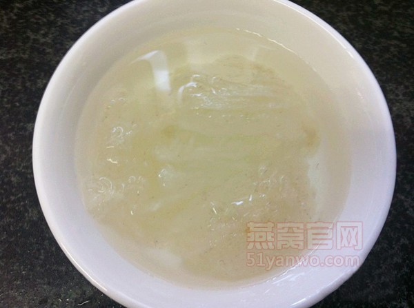 牛奶冰糖燕窝怎么做
