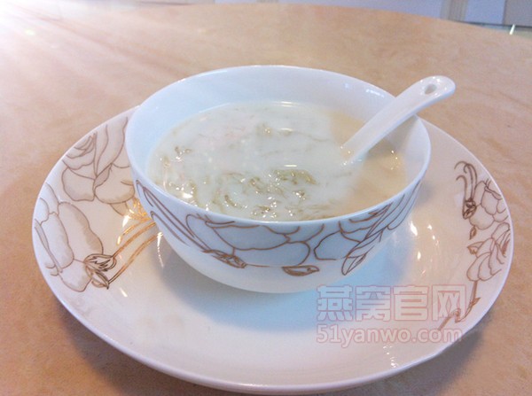 牛奶冰糖燕窝的菜谱