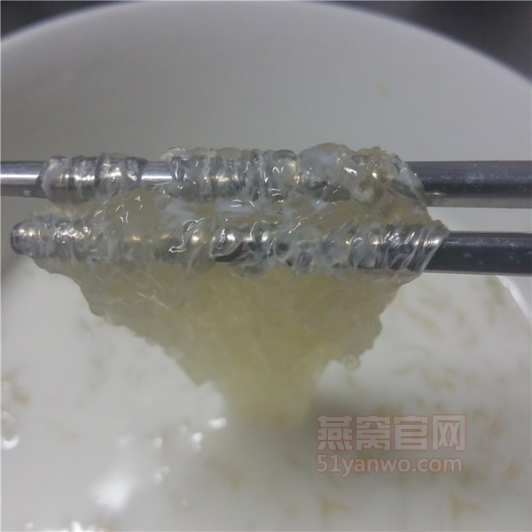 牛奶冰糖炖燕窝的制作方法