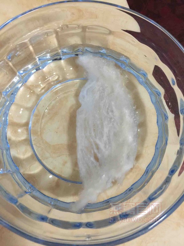 牛奶红枣燕窝家常做法