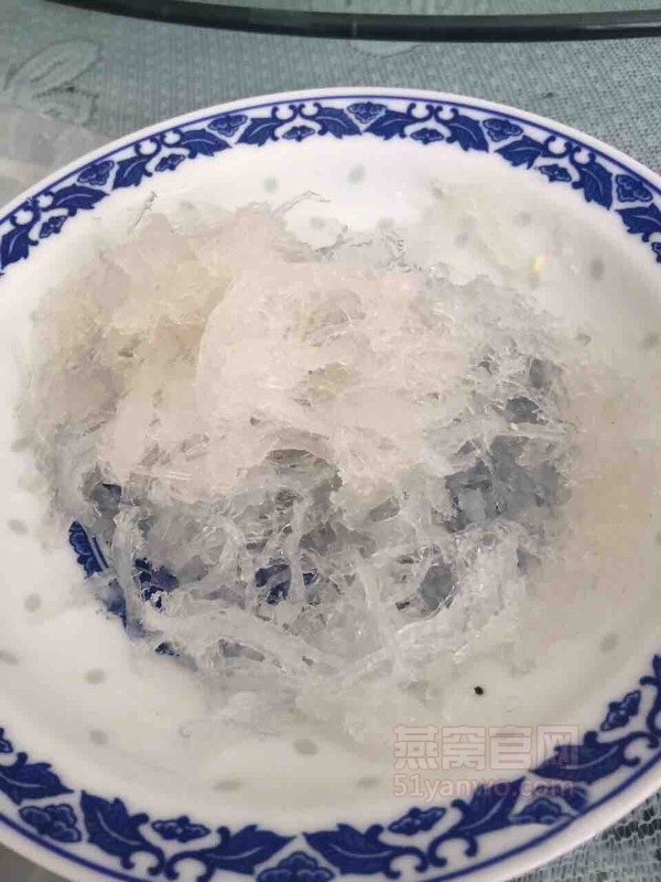 牛奶红枣炖燕窝的菜谱