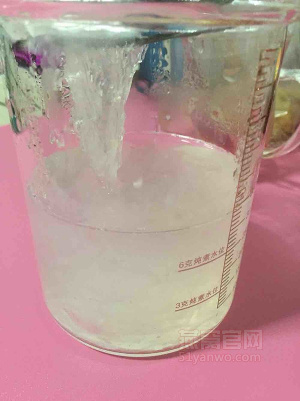 牛奶蔓越莓燕窝的做法