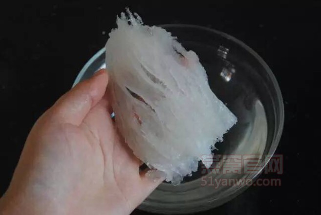 如何做桃胶蔓越莓燕窝