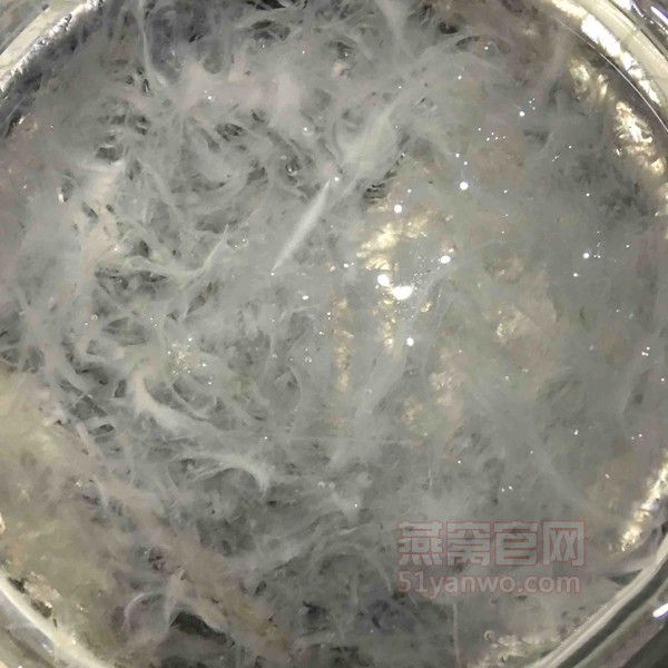 燕窝红枣枸杞的制作方法