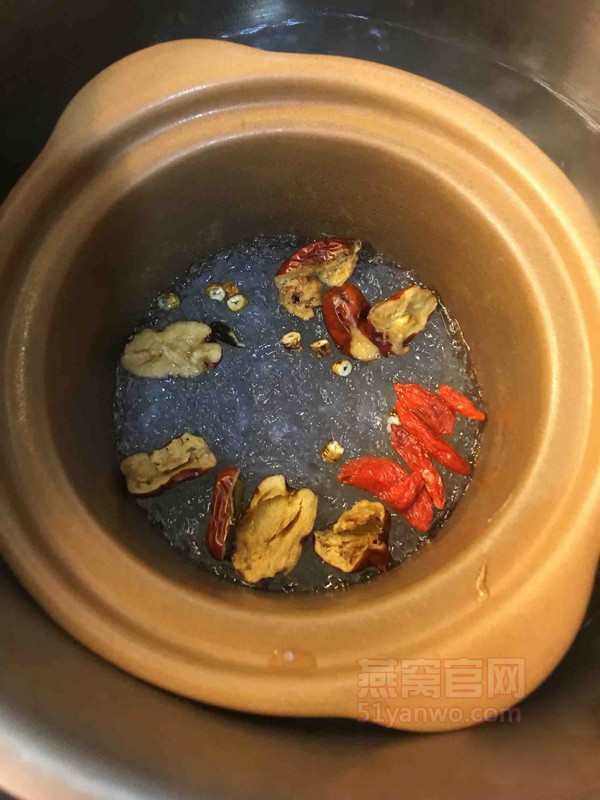 燕窝红枣枸杞的菜谱