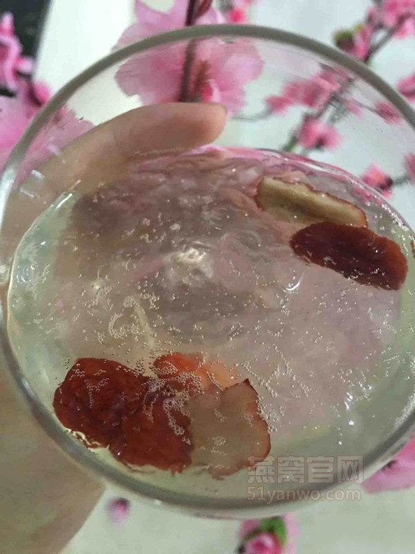燕窝红枣枸杞的家常做法