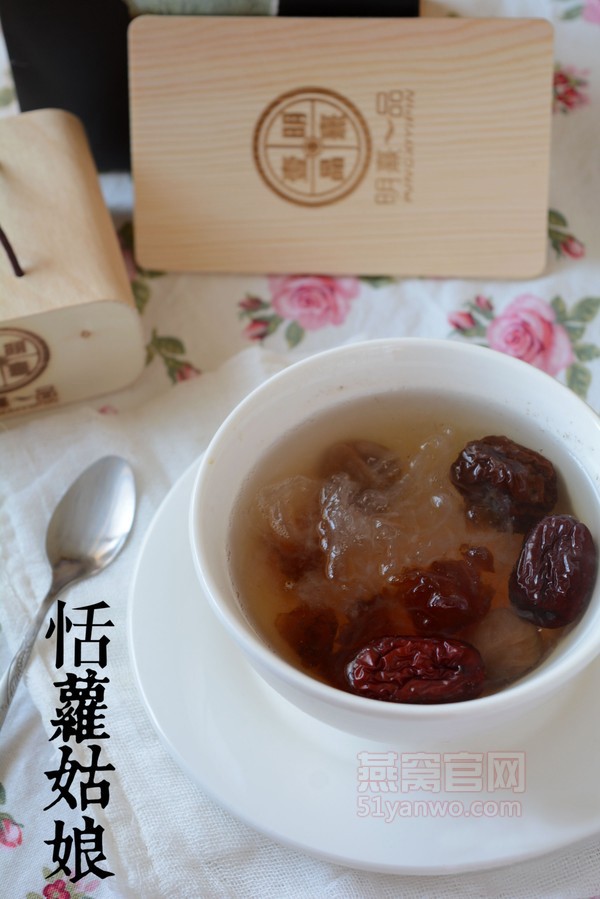 燕窝桃胶滋补汤家常做法