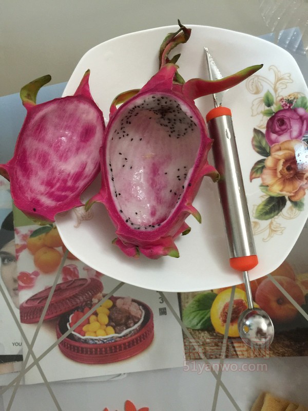 燕窝炖火龙果的家常做法